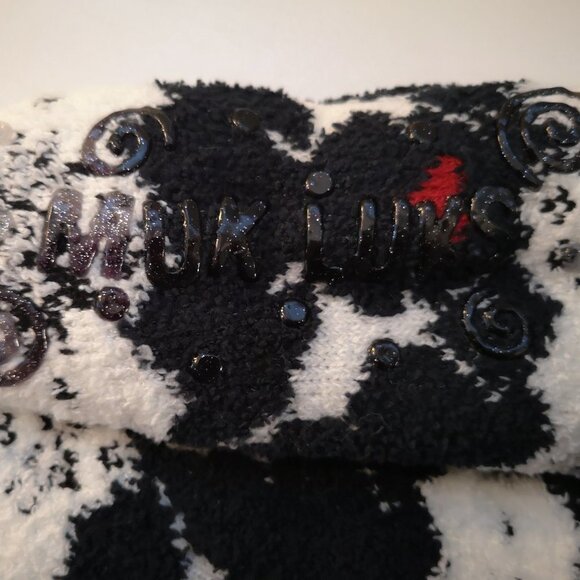 Muk Luks Black & White with Red Hearts Slipper Socks w/ Faux Sherpa Lining - Picture 3 of 4